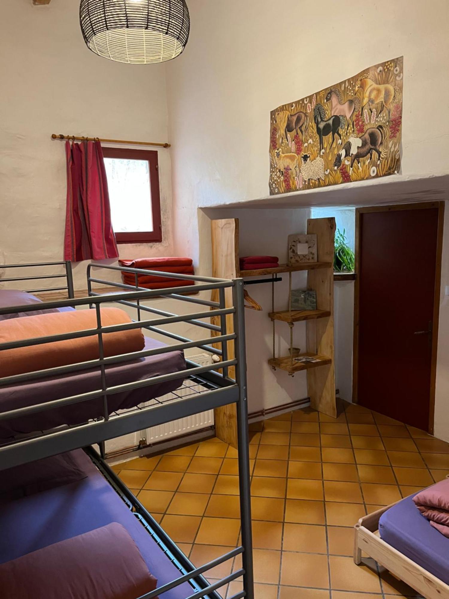 Chambres D'Hotes Gite Saint Roch Tuchan Exteriör bild